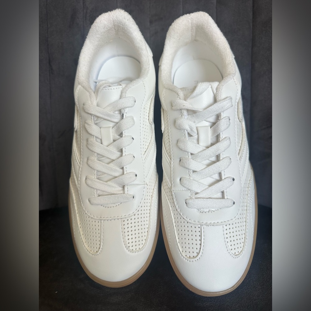 Madden Girl White Paris perforated  Sneakers with Gum Sole 8.5 women’s trending